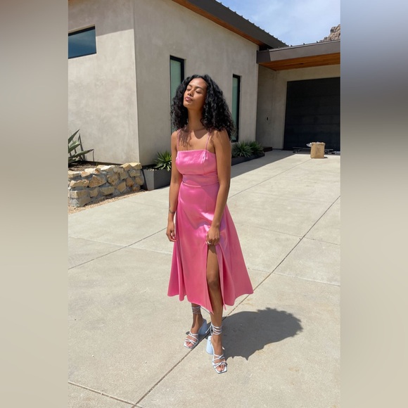 PINK SQUARE NECK OPEN BACK DRESS - Picture 2 of 4